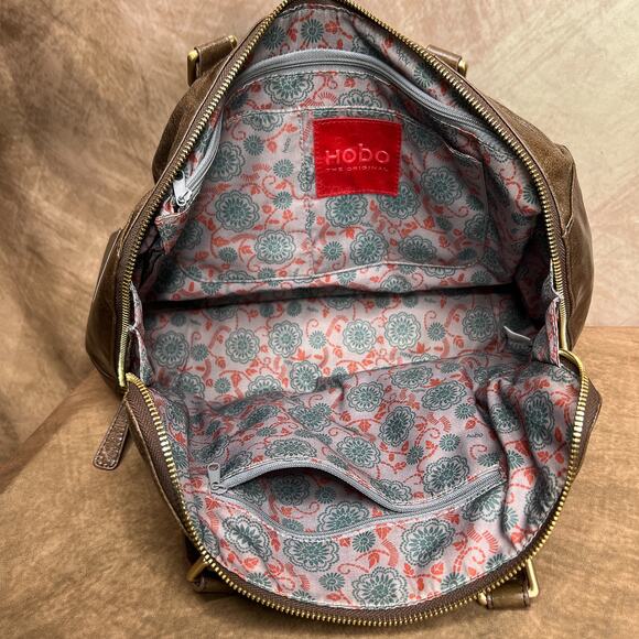 Hobo the Original Brown Leather Shoulder Bag Full Zip Paisley Lining Indie Y2K - Picture 7 of 13